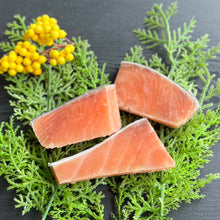 画像をギャラリービューアに読み込む, S天然サケ切身PBO(皮なし小骨とり) 20g~100gまで各サイズあります